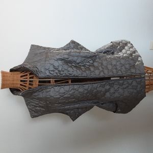 Women vest with  inside draw strings